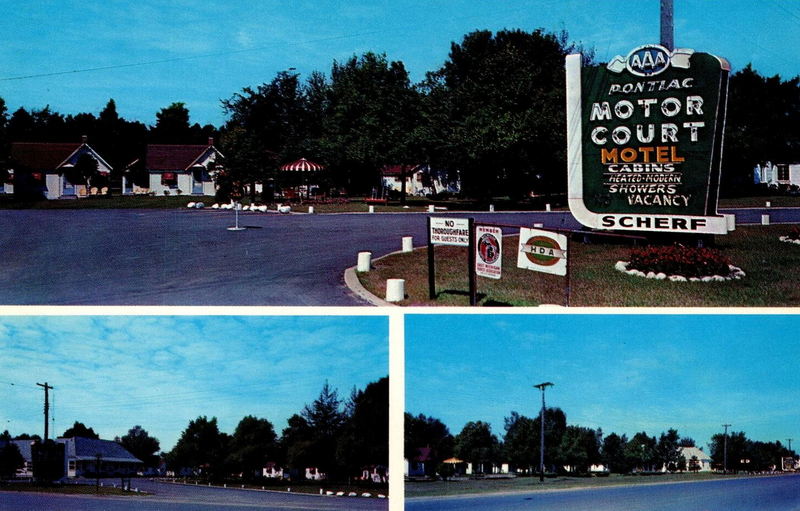 Pontiac Motor Court - Vintage Postcard